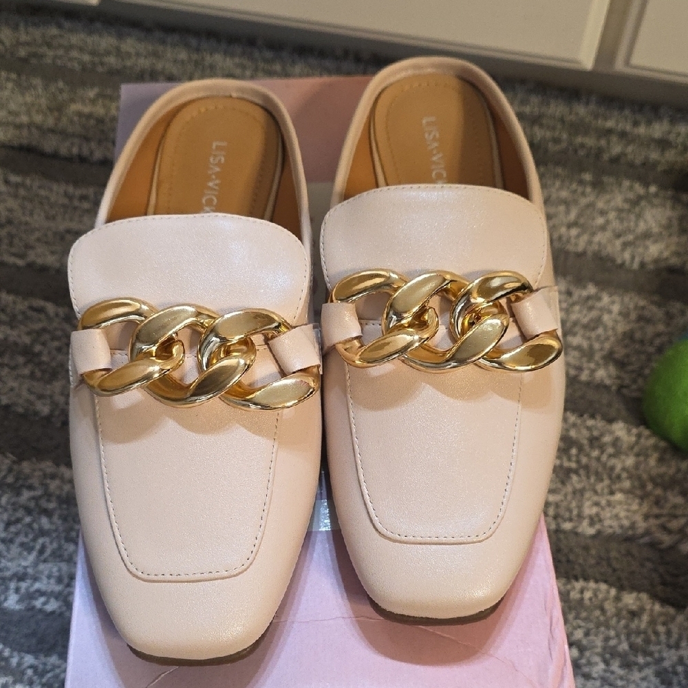 Lisa Vicky Cream Mules with Gold Chain Accent